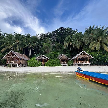 Amfriwen Homestay Yennanas Besir Exterior photo