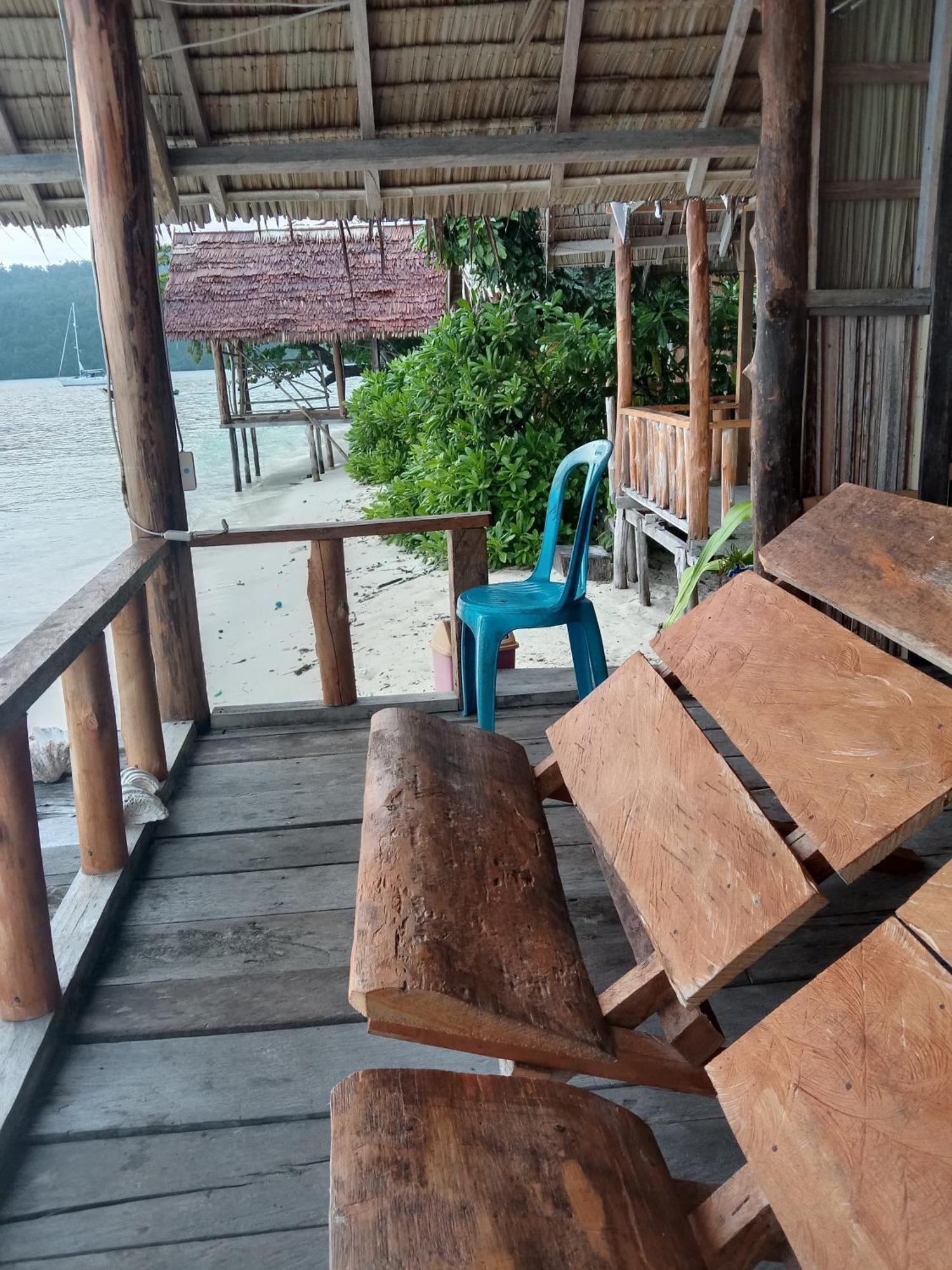 Amfriwen Homestay Yennanas Besir Exterior photo