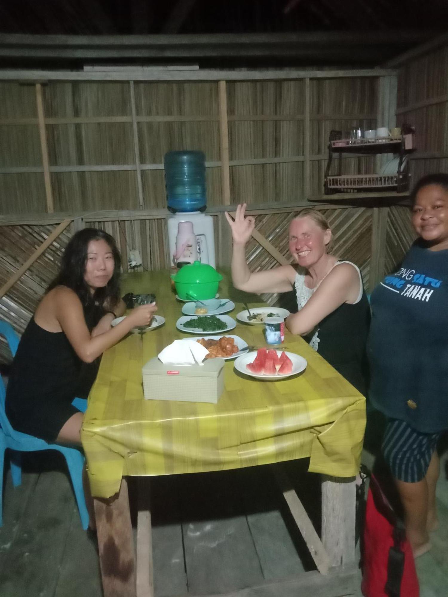 Amfriwen Homestay Yennanas Besir Exterior photo
