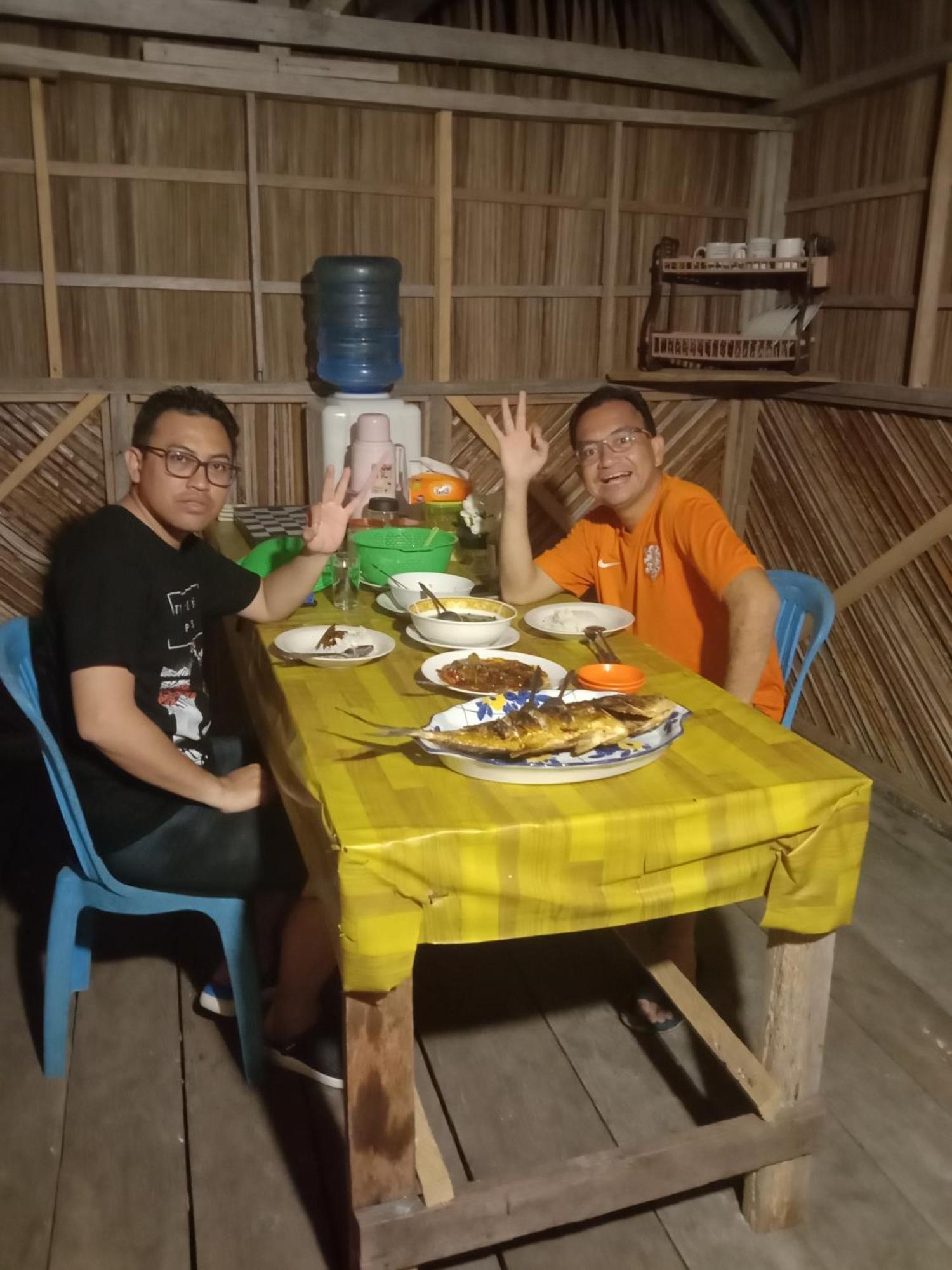 Amfriwen Homestay Yennanas Besir Exterior photo